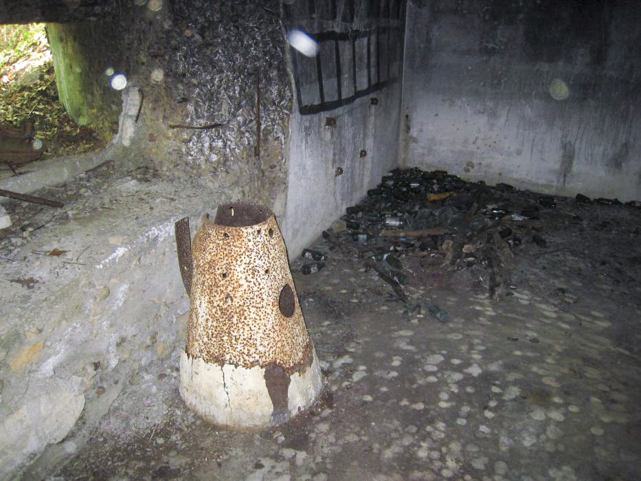 Ligne Maginot - DB15 - (Blockhaus pour canon) - 
