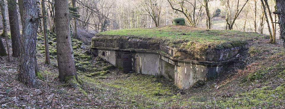 Ligne Maginot - WINDSTEIN - (Casemate d'infanterie - double) - 