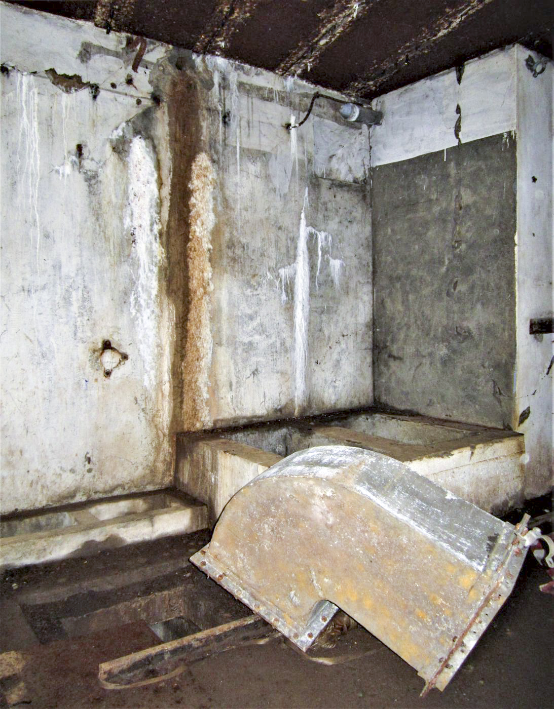 Ligne Maginot - WINDSTEIN - (Casemate d'infanterie - double) - Puits et emplacement du réservoir