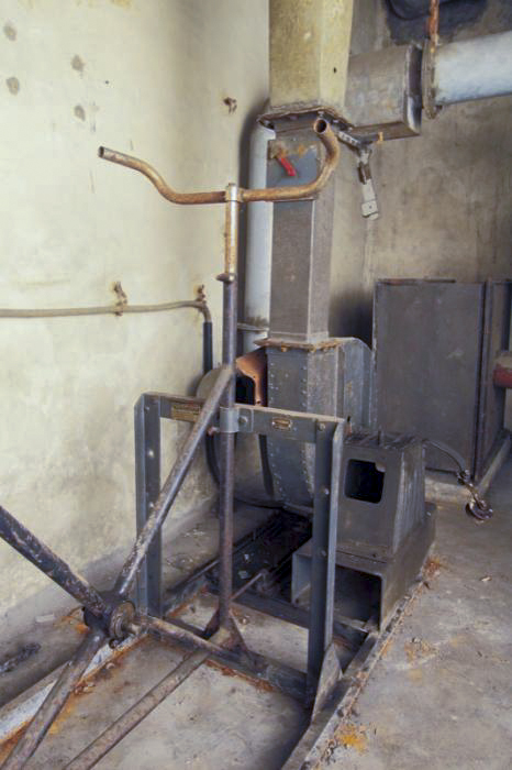 Ligne Maginot - NANCY- LAXOU - CENTRAL PROTéGé - (Central téléphonique isolé) - Système de ventilation - Antoine SCHOEN