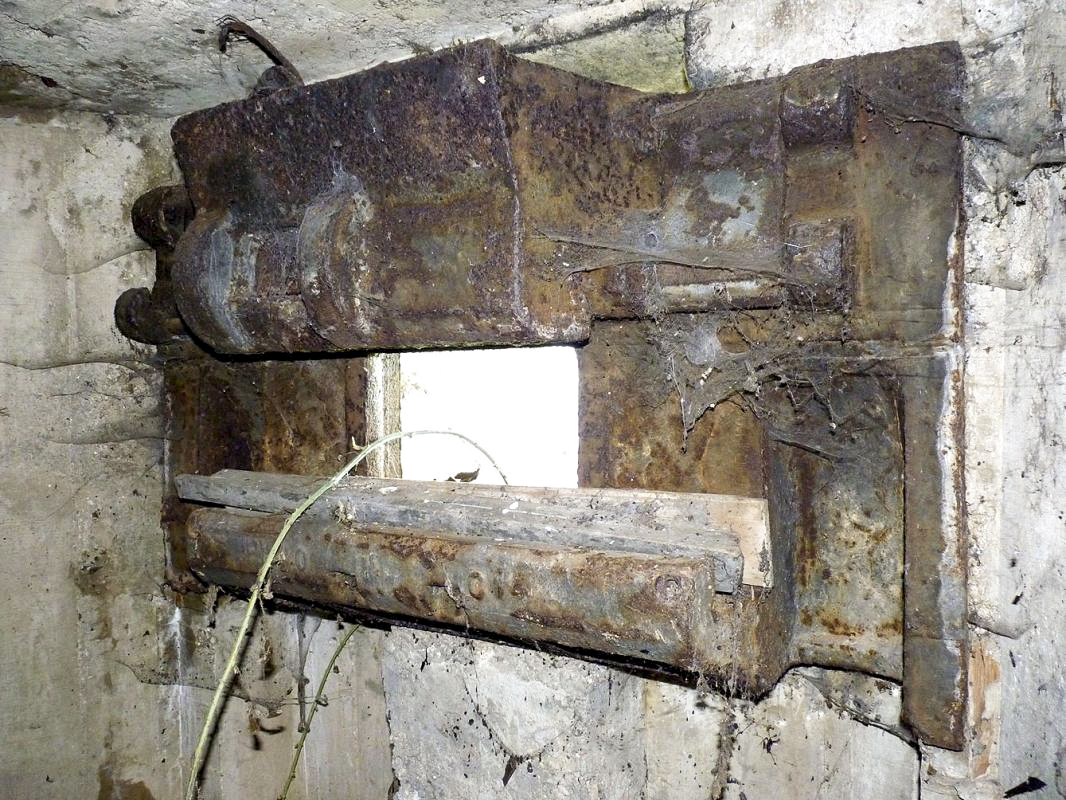 Ligne Maginot - A5 - PONT DE WATOU - (Blockhaus lourd type STG / STG-FCR - Double) - 