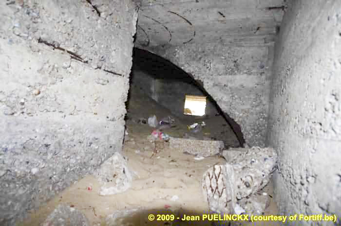 Ligne Maginot - B17 - BORDEAUX - (Blockhaus pour arme infanterie) - 