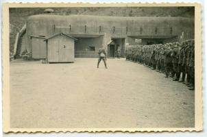 Ligne Maginot - HOCHWALD - (Ouvrage d'artillerie) - Bloc 8
Entrée munitions