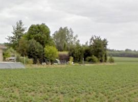 Ligne Maginot - B199 - CHAMPS SAINT ANTOINE (Blockhaus pour canon) - Vu de la route