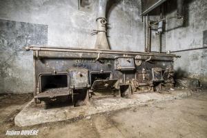 Ligne Maginot - RIPPERT - X13 (QUARTIER KARRE - II/168°RIF) - (Abri) - La cuisinière.