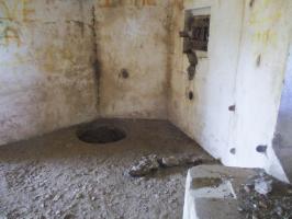 Ligne Maginot - B311 - LA COUTURE - (Blockhaus pour canon) - Vue à l'intérieur.