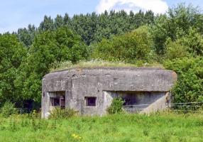 Ligne Maginot - B312 - ANSTAING - (Blockhaus pour canon) - 