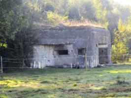 Ligne Maginot - B312 - ANSTAING - (Blockhaus pour canon) - Vue de la GR 121 B.