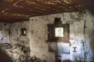 Ligne Maginot - 31/3 - SAASENHEIM - (Casemate d'infanterie - Double) - L'intérieur de la façade nord avec ces 2 créneaux pour jumelage de mitrailleuse et canon de 47 mm