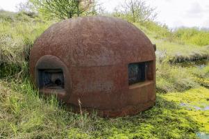 Ligne Maginot - EINSELING - A36 - (Ouvrage d'infanterie) - Cloche GFM dont la transformation du type A au type B n'a pas été achevée. Un seul créneau à été modifié