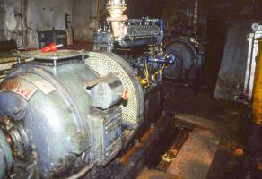 Ligne Maginot - KERFENT - A34 - (Ouvrage d'infanterie) - L'usine électrique
Groupes électrogènes à moteur Renault