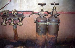 Ligne Maginot - KERFENT - A34 - (Ouvrage d'infanterie) - L'usine électrique
Bouteilles d'air comprimé pour le démarrage des groupes