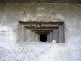Ligne Maginot - BOMBACHERHOF 2 - (Blockhaus pour arme infanterie) - Créneau FM