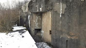 Ligne Maginot - HOCHWALD - (Ouvrage d'artillerie) - Bloc 12
Créneau FM de défense de l'issue de secours