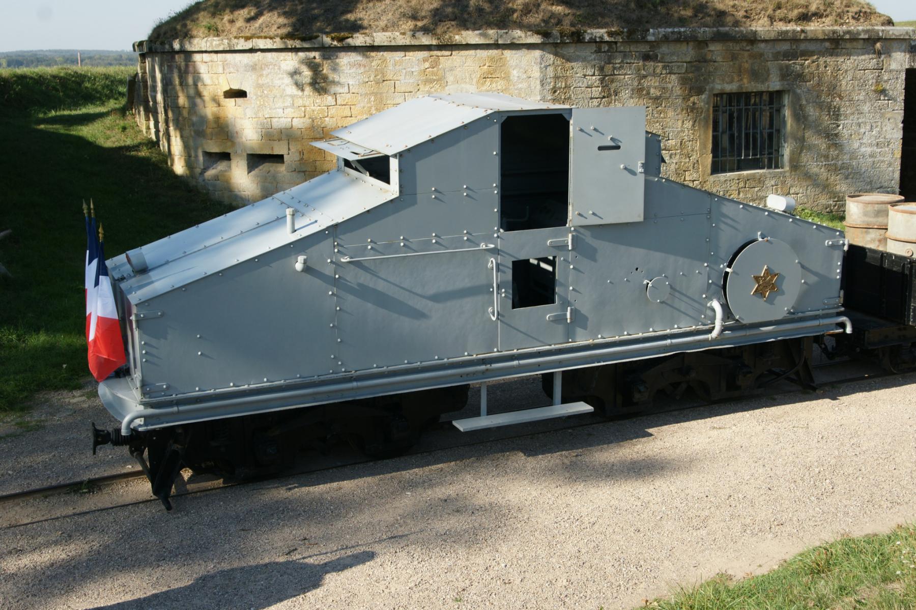Ligne Maginot - Locotracteur petroléo-électrique CROCHAT type DL - 