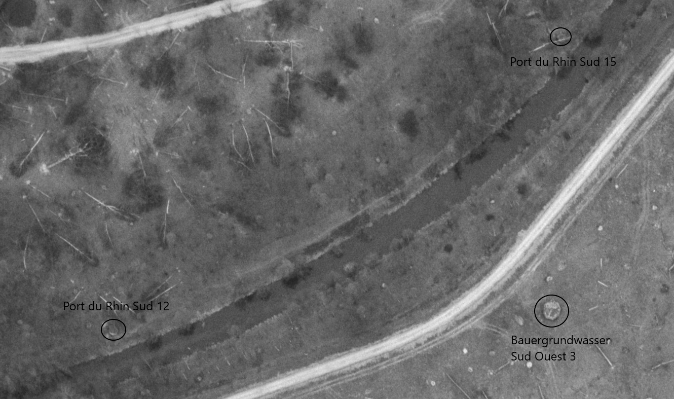 Ligne Maginot - BAUERNGRUNDWASSER SUD OUEST 3 - (Blockhaus pour arme infanterie) - Les blockhaus Port du Rhin Sud 12, 15 et Bauerngrundwasser Sud-Ouest - IGN - Géoportail 1964