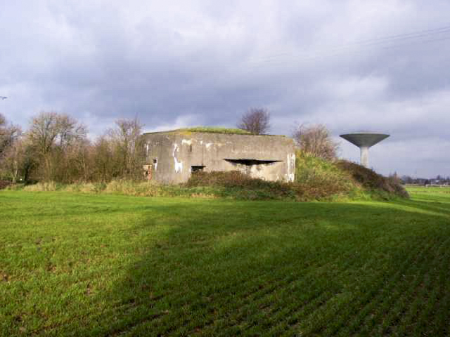 Ligne Maginot - B285 - BEAULIEU SUD - (Blockhaus pour canon) - 