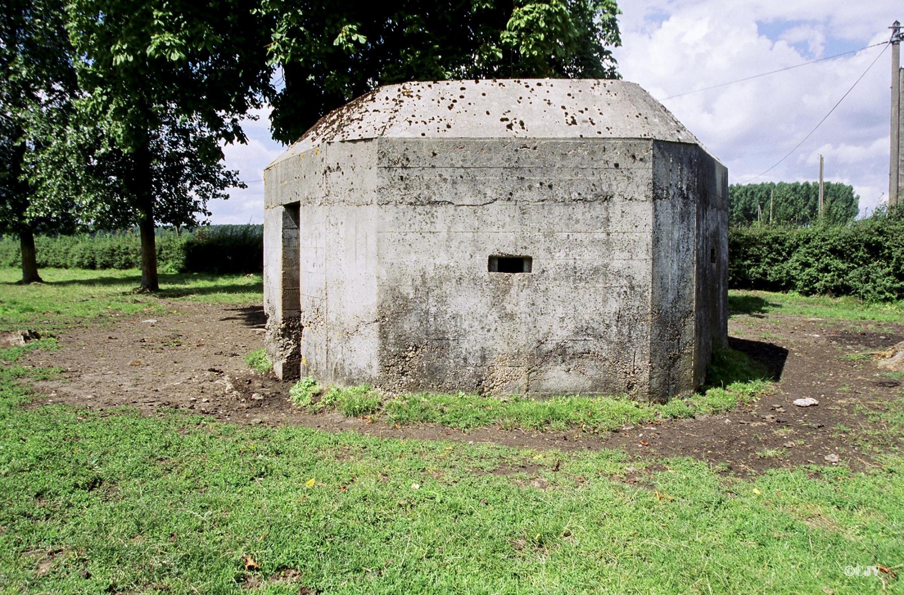 Ligne Maginot - BEF 671 - RUE DAMBRIE - (Blockhaus pour arme infanterie) -  - Caspar Vermeulen