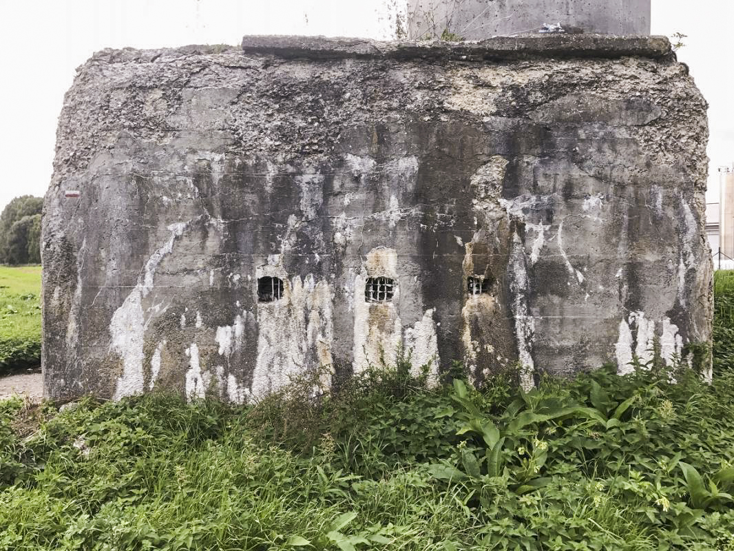 Ligne Maginot - BEF 205 - PONT DU CROQUET - (Blockhaus pour canon) - 