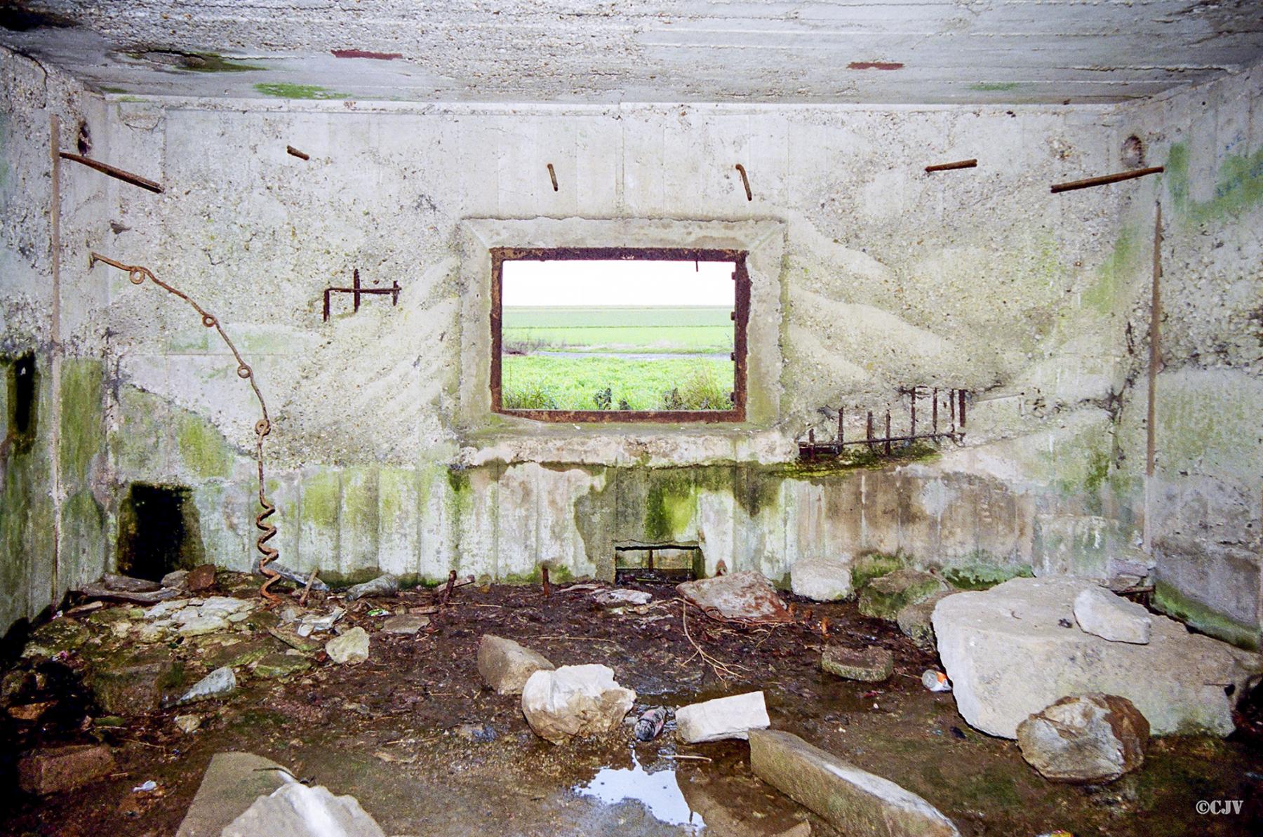 Ligne Maginot - BEF 322 - L'EPINE SUD EST - (Blockhaus pour canon) -  - Caspar Vermeulen