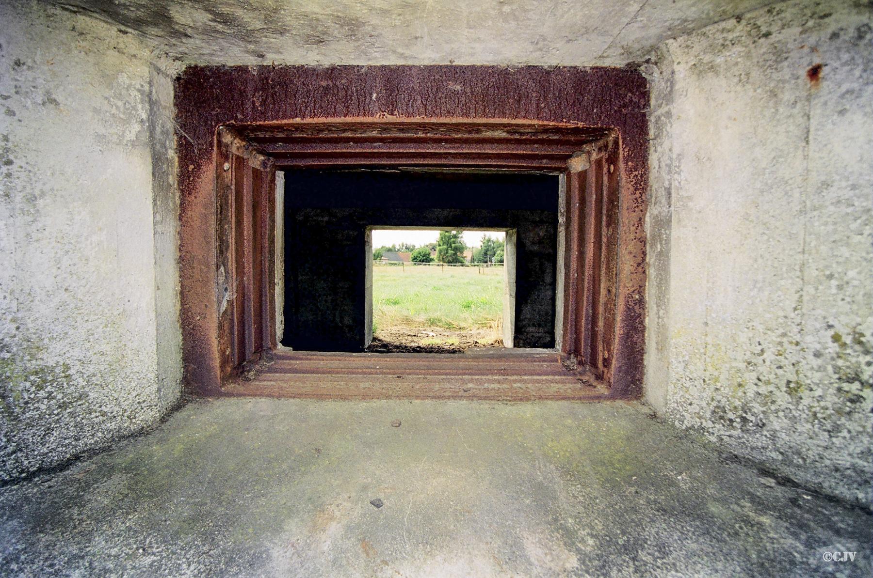 Ligne Maginot - BEF 361 - LE MAZET - (Blockhaus pour canon) - 
