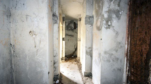 Ligne Maginot - MC32 - STG E - (Casemate d'infanterie - double) -  - Association Les Bergers des Pierres