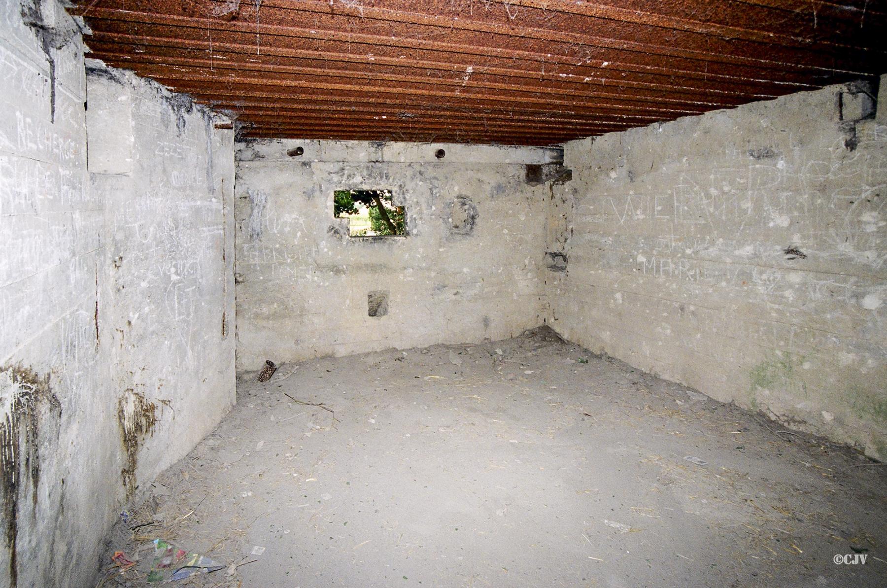 Ligne Maginot - CEZF-1 - CROIX SAINT HUBERT - (Casemate d'infanterie - double) - 
