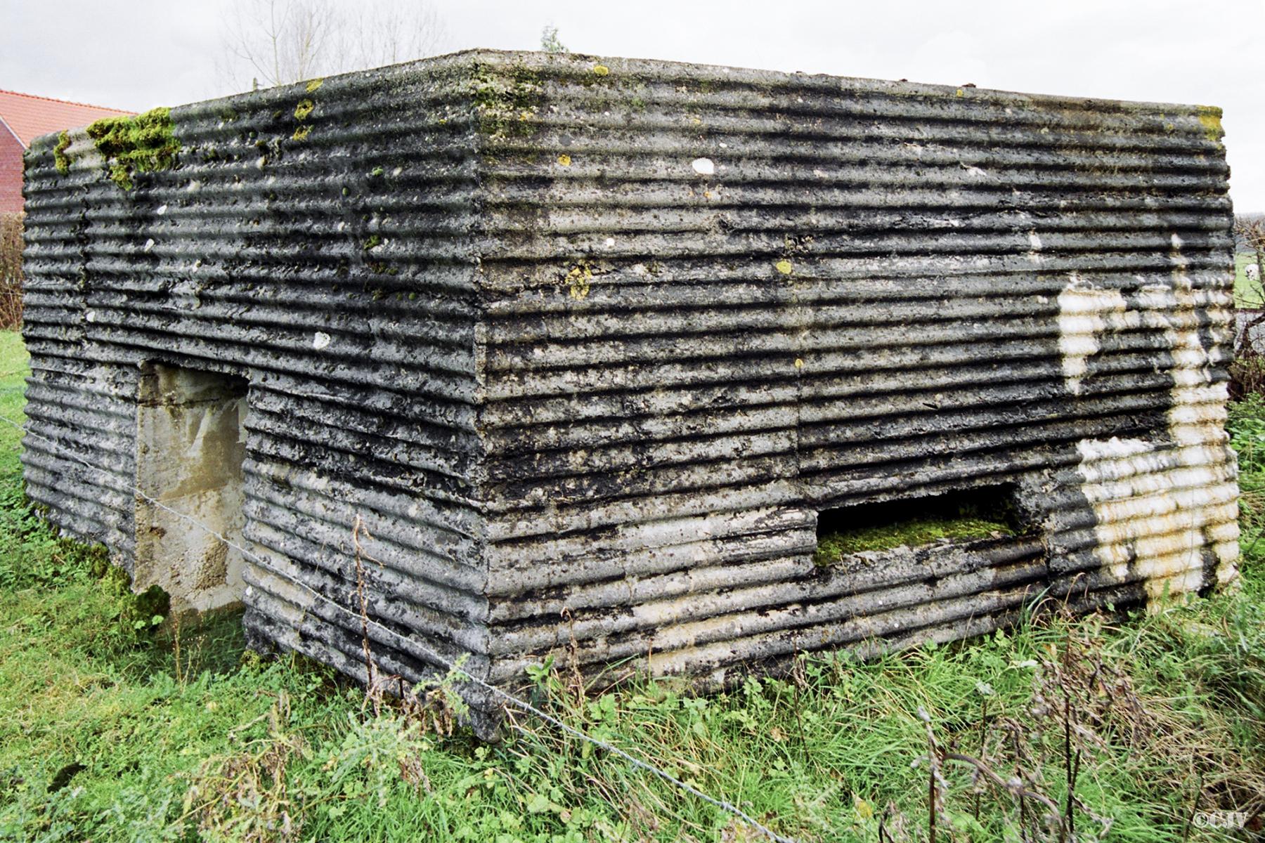 Ligne Maginot - BEF 381 - QUATRE CHEMINS SUD - (Blockhaus pour arme infanterie) - 