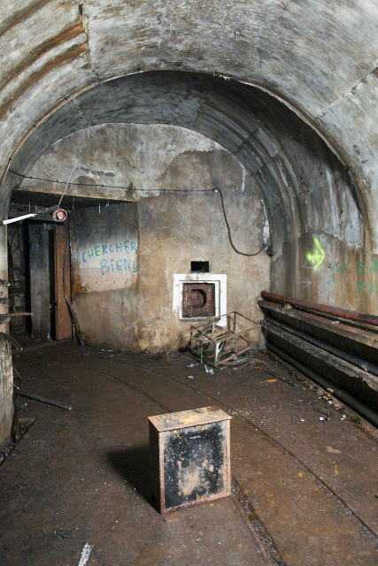 Ligne Maginot - MONT DES WELCHES - A21 - (Ouvrage d'artillerie) - Blockhaus de défense intérieure
Situé en bas du plan incliné de l'entrée des munitions