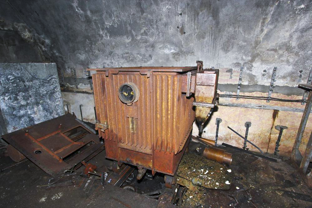 Ligne Maginot - MONT DES WELCHES - A21 - (Ouvrage d'artillerie) - L'un des transformateurs du poste de transformation HTA de l'ouvrage.