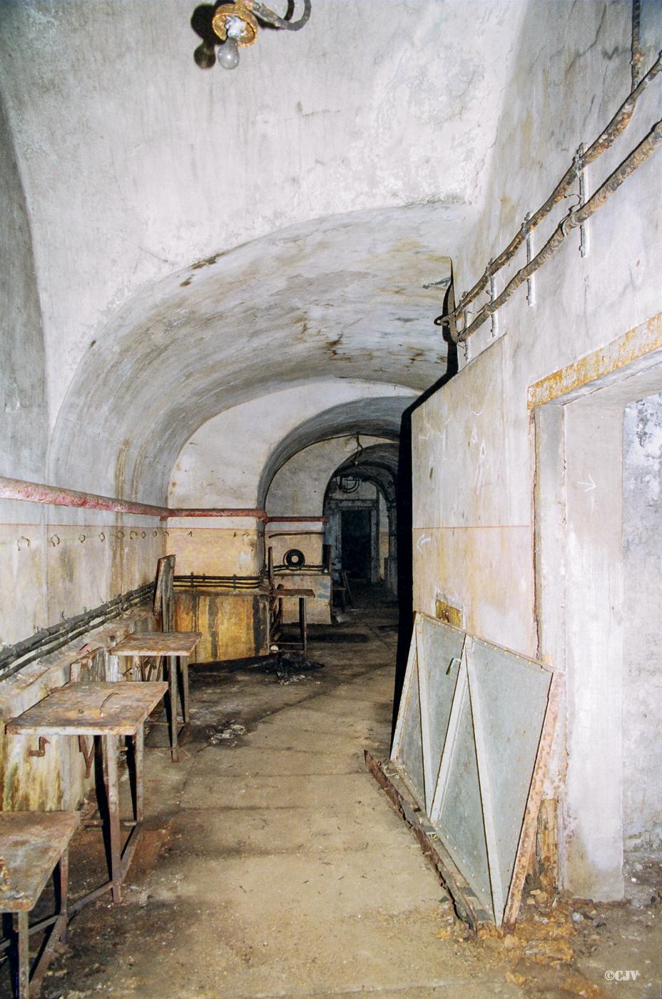 Ligne Maginot - MONT DES WELCHES - A21 - (Ouvrage d'artillerie) - La galerie vers l'entrée des hommes