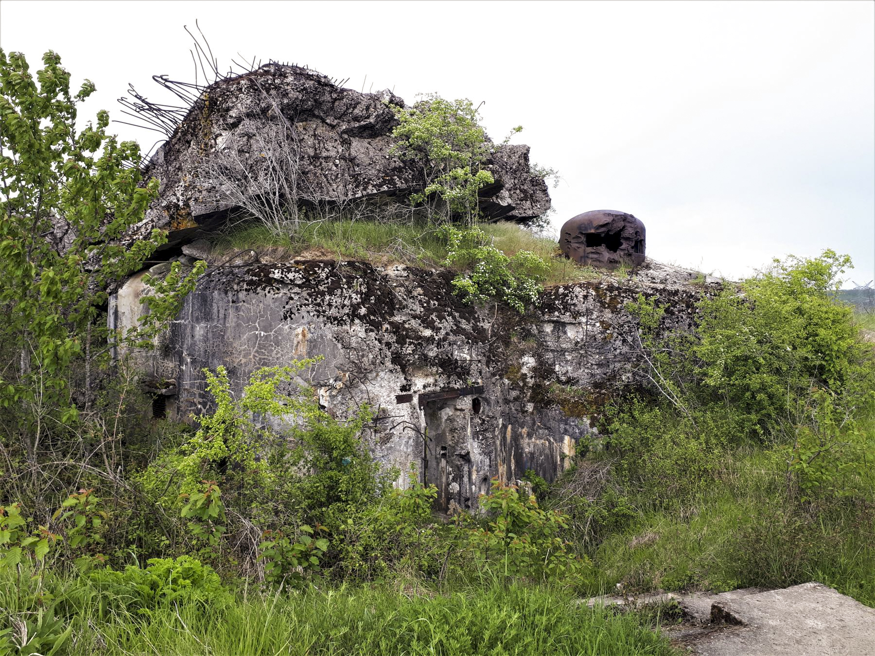 Ligne Maginot - EINSELING SUD - C73 - (Casemate d'infanterie) - Entrée et cloche GFM Sud
