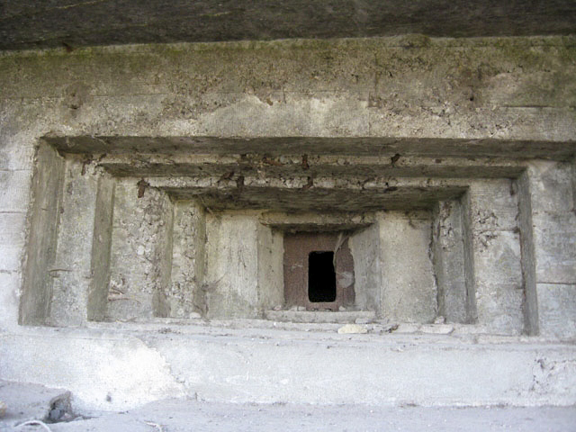 Ligne Maginot - BOMBACHERHOF 2 - (Blockhaus pour arme infanterie) - Créneau mitrailleuse