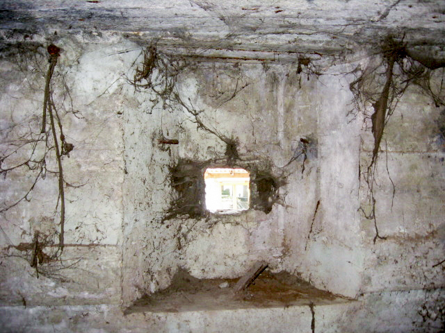 Ligne Maginot - BOMBACHERHOF 2 - (Blockhaus pour arme infanterie) - Créneau FM
