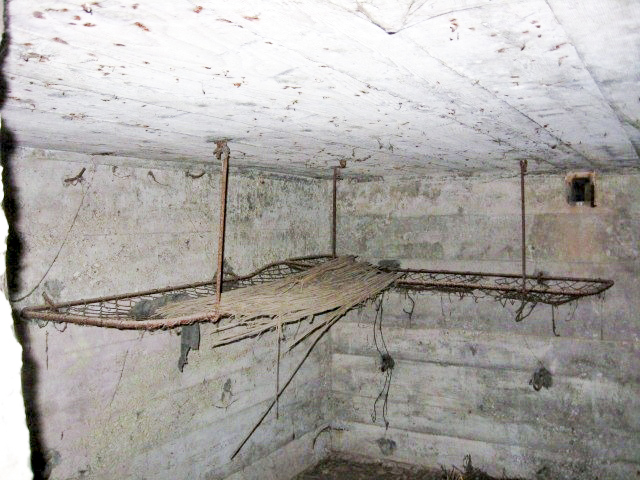 Ligne Maginot - BOMBACHERHOF 2 - (Blockhaus pour arme infanterie) - Les couchettes