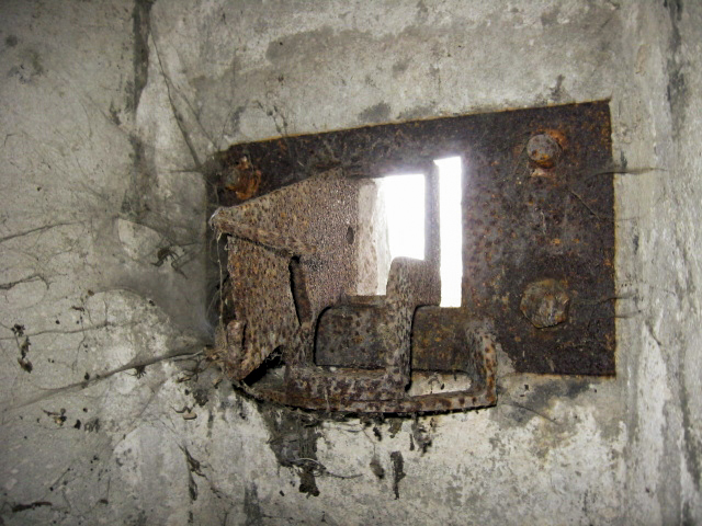 Ligne Maginot - BREITWIESE 3 - (Blockhaus pour arme infanterie) - Support FM