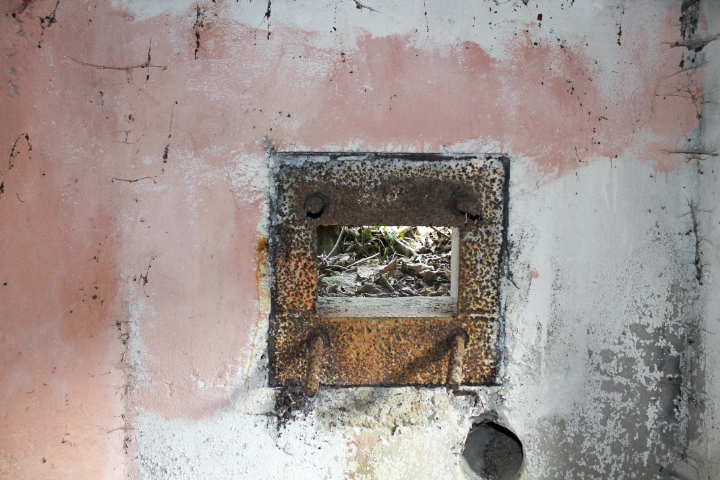 Ligne Maginot - GROS REDERCHING EST 1 - (Blockhaus pour arme infanterie) - Trémie FM - Christian LENHARD