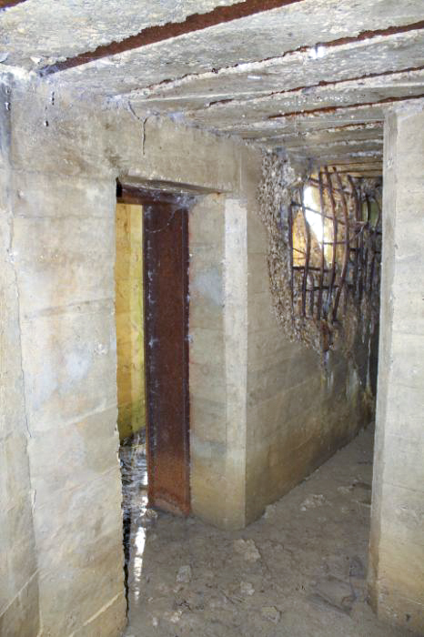 Ligne Maginot - GROSSFELD - (Blockhaus pour arme infanterie) - L'entrée et l'accès à la chambre de tir ouest