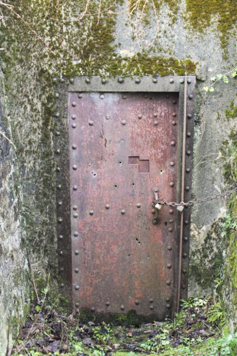 Ligne Maginot - GROS REDERCHING OUEST (AVANT POSTE) - (Blockhaus pour arme infanterie) - L'entrée