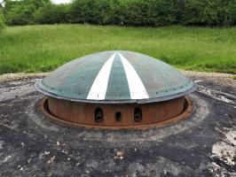 Ligne Maginot - FOUR A CHAUX - FAC - (Ouvrage d'artillerie) - Bloc 2
Tourelle de 75 en batterie
Vue sur les embrasures