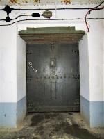 Ligne Maginot - FOUR A CHAUX - FAC - (Ouvrage d'artillerie) - Entrée des hommes
Porte blindée