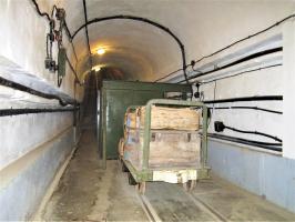 Ligne Maginot - FOUR A CHAUX - FAC - (Ouvrage d'artillerie) - Plan incliné
Portique de chargement/déchargement inférieur