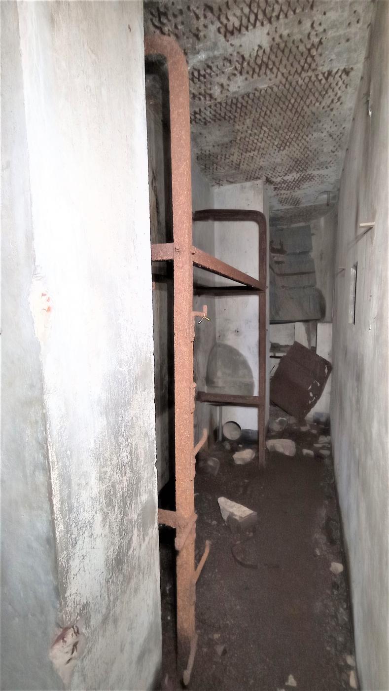 Ligne Maginot - HOCHWALD C2 - (Casemate d'infanterie) - Chambre du chef de casemate