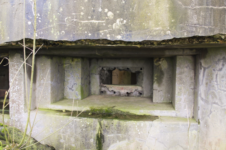 Ligne Maginot - KALKOFEN 3 - (Blockhaus pour canon) - Créneau pour mitrailleuse - Christian LENHARD