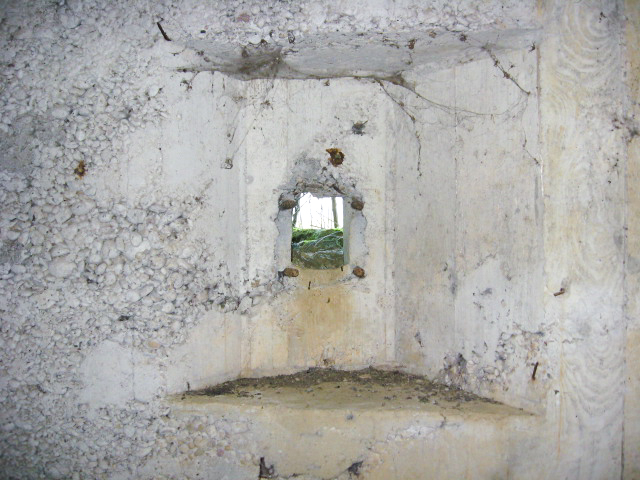 Ligne Maginot - KALKOFEN 4 - (Blockhaus pour arme infanterie) - Créneau FM - Christian LENHARD