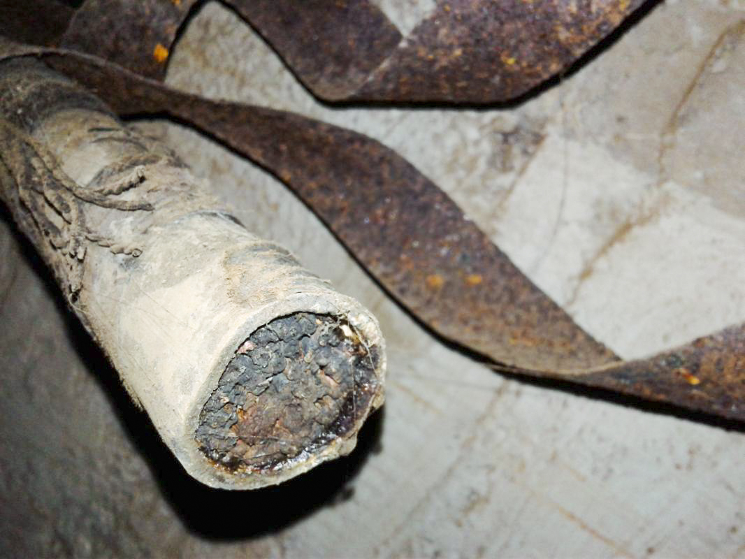 Ligne Maginot - CHAMOUILLETTE - (Central téléphonique isolé) - Détail du type de câble téléphonique enterré.