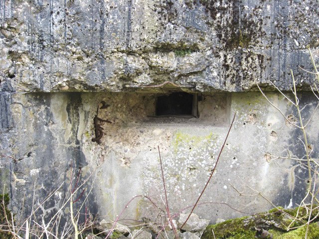 Ligne Maginot - MERRENRIED 1 - (Blockhaus pour canon) - Créneau mitrailleuse