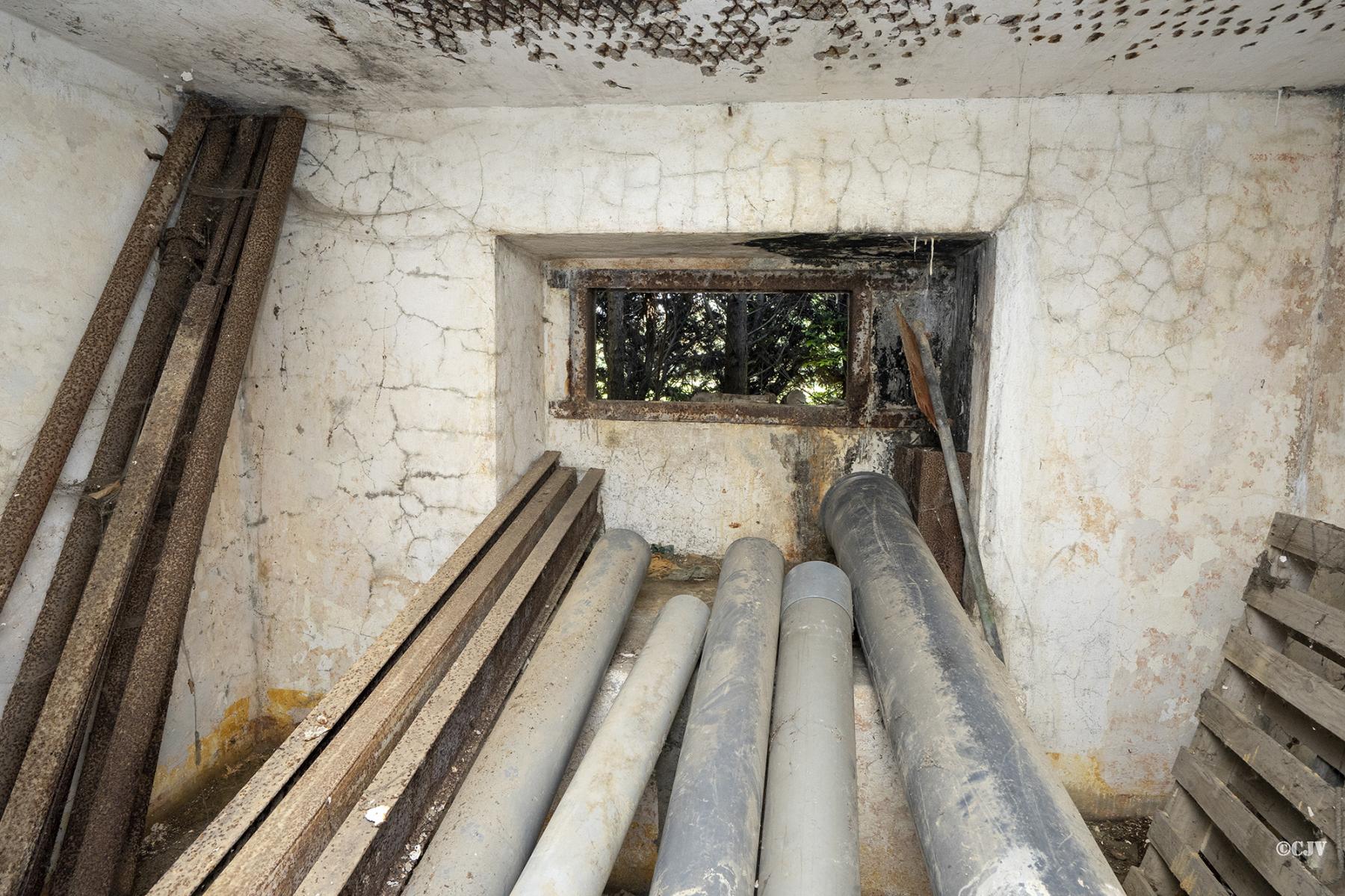 Ligne Maginot - B287 - GRIMONPONT SUD - (Blockhaus pour canon) - Le créneau