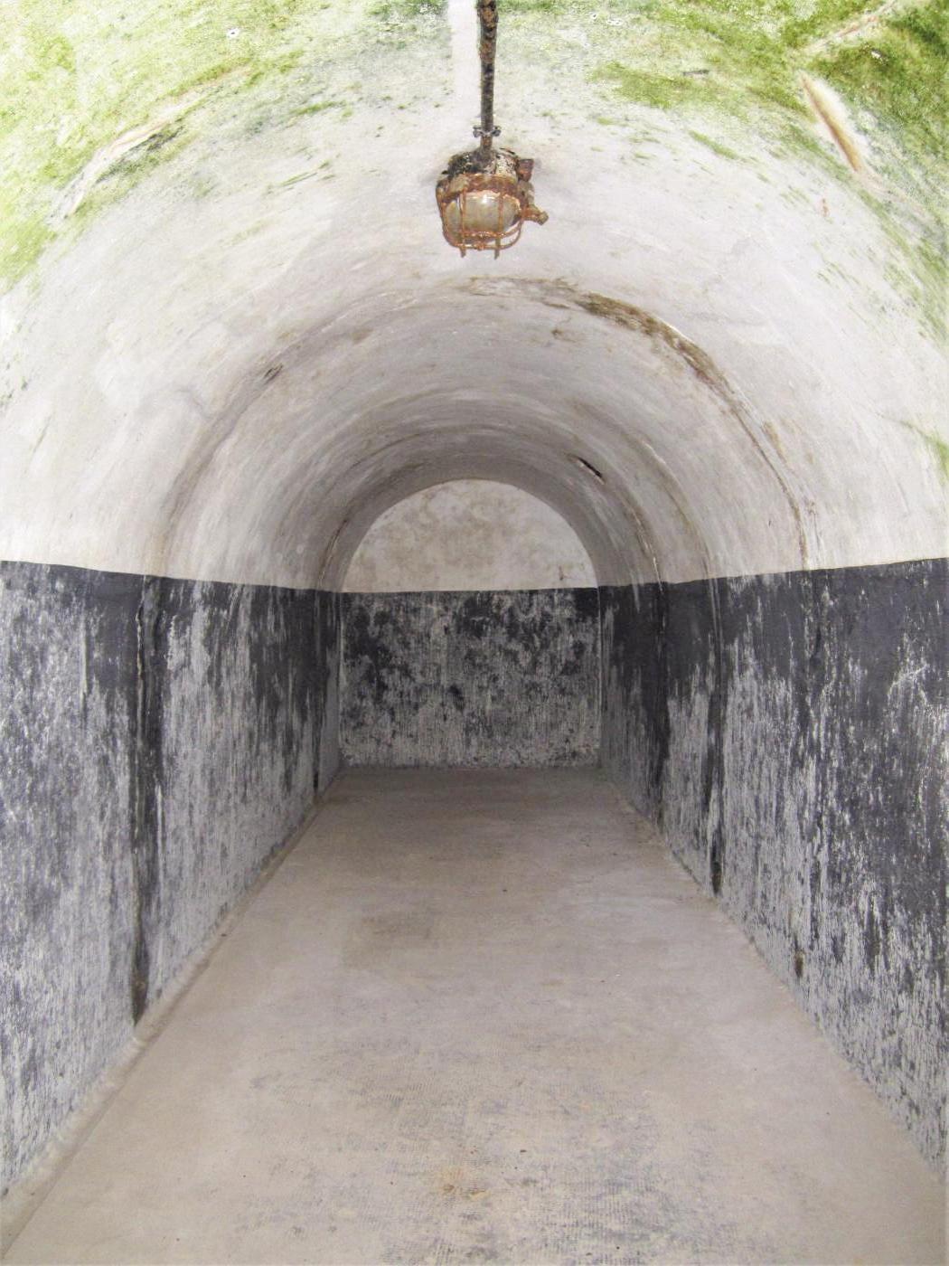 Ligne Maginot - FOUR A CHAUX - FAC - (Ouvrage d'artillerie) - Entrée des hommes
Morgue