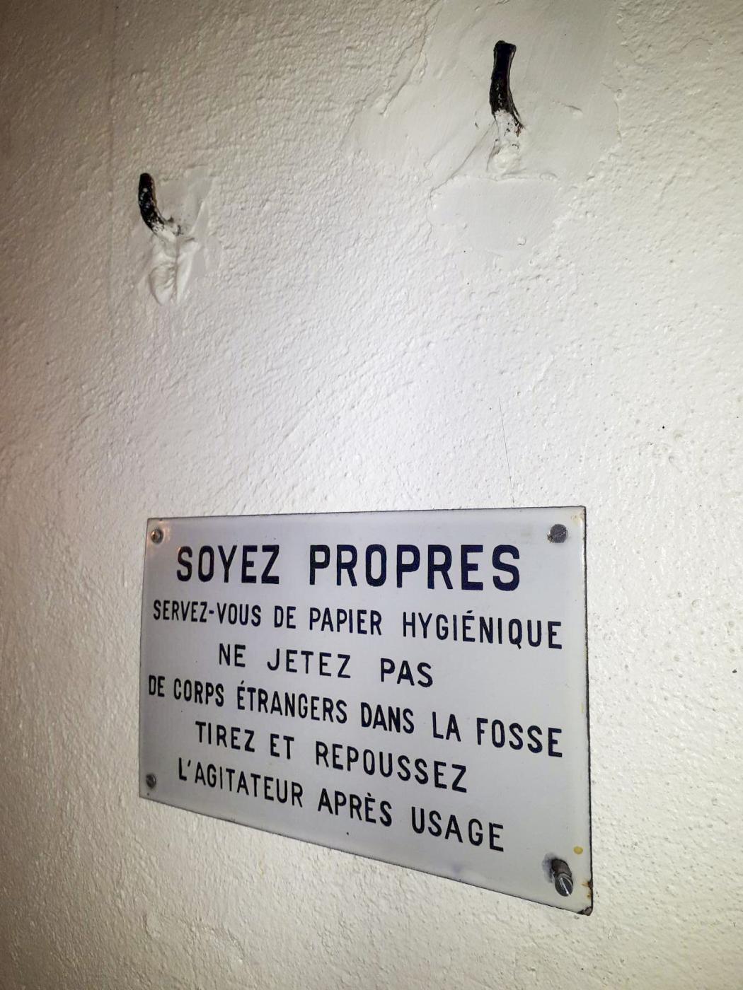 Ligne Maginot - OBERROEDERN SUD - RIEFFEL - (Casemate d'infanterie - Double) - Latrines
Consigne